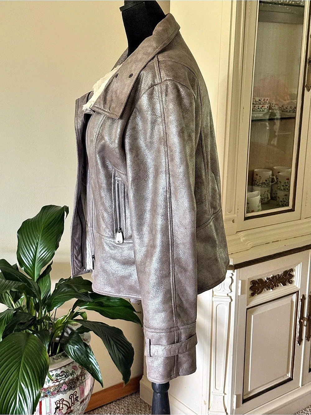 Via Spiga Faux Shearling Moto Jacket Gray XL Like New - Picture 4 of 15